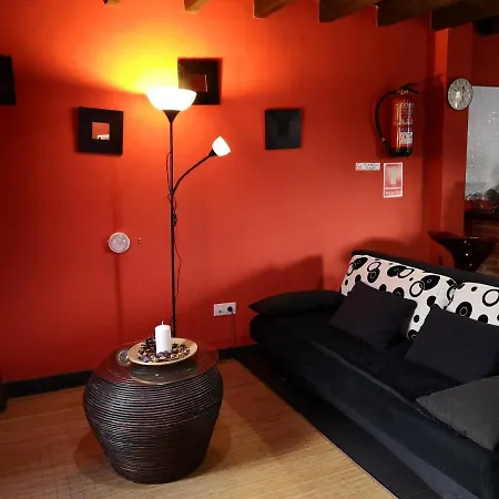 埃尔吕康恩坎塔公寓酒店 * Llano-Con